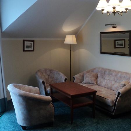 Hotel Gniecki Gdansk Przejazdowo Extérieur photo