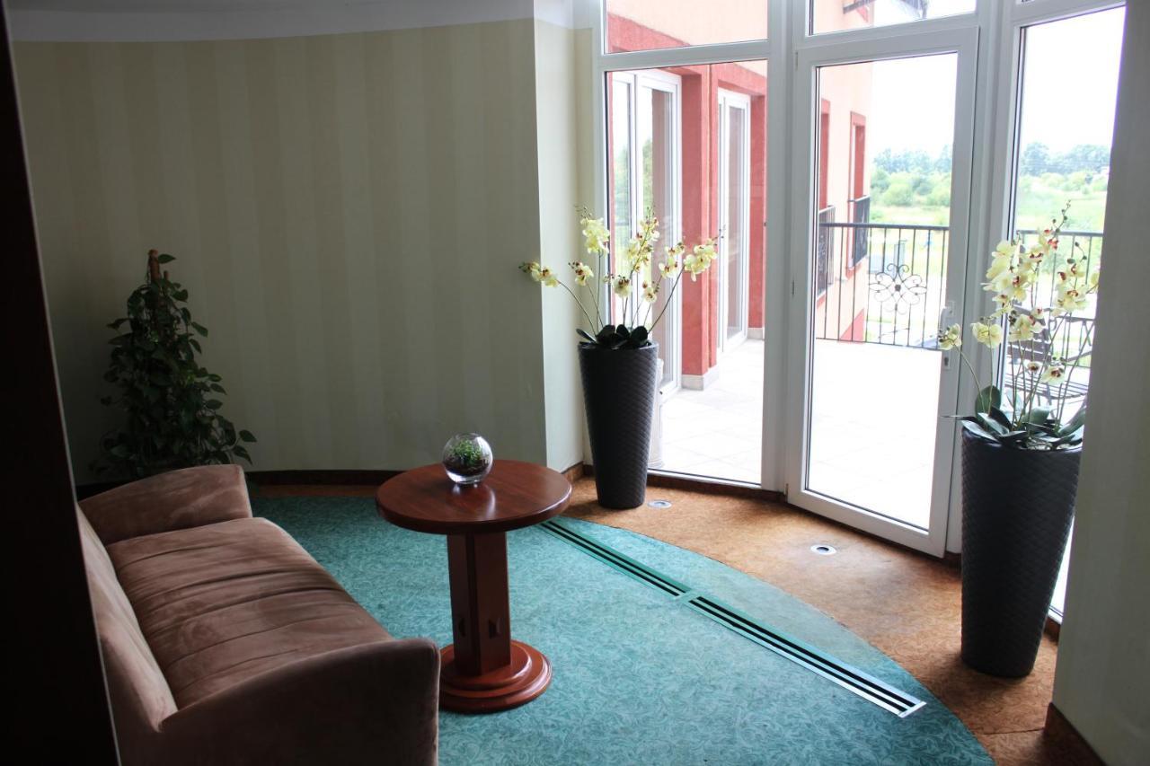 Hotel Gniecki Gdansk Przejazdowo Extérieur photo